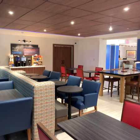 Holiday Inn Express Hotel & Suites Exmore-Eastern Shore By Ihg Екстериор снимка