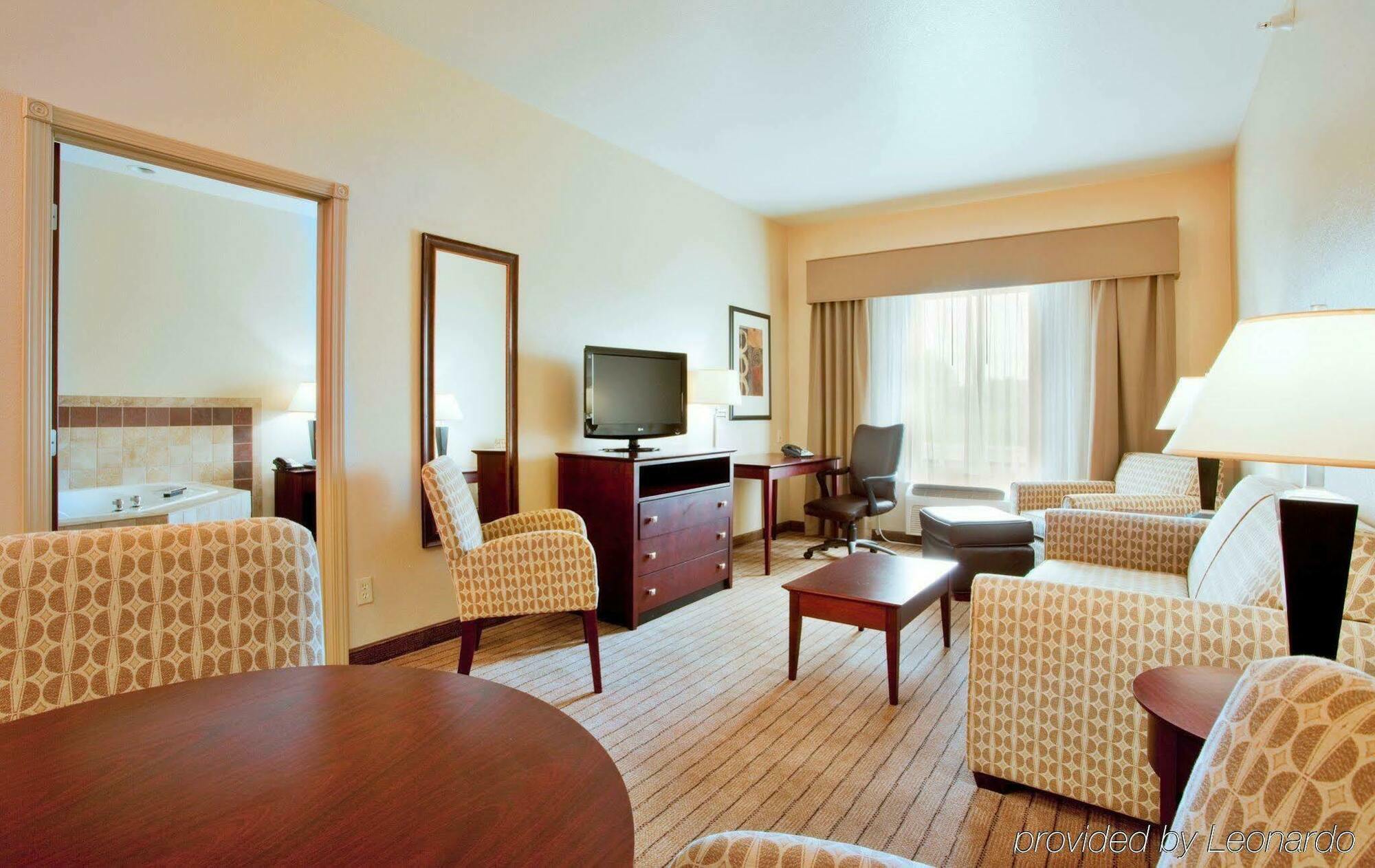 Holiday Inn Express Hotel & Suites Exmore-Eastern Shore By Ihg Стая снимка